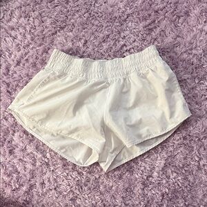 Aerie - Offline: White Shorts - Size XS